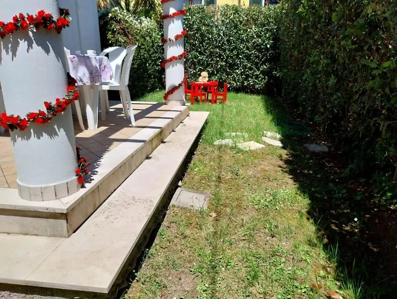 Casa Delle Rose Villa Fiumaretta di Ameglia